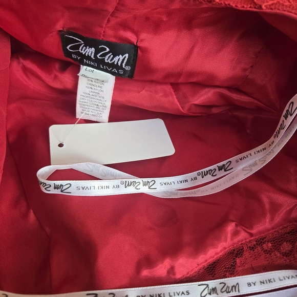 ZUM ZUM, NWT,Elegant Maxi Dress Red Lace Halter Dress. Size 4 - Picture 7 of 11